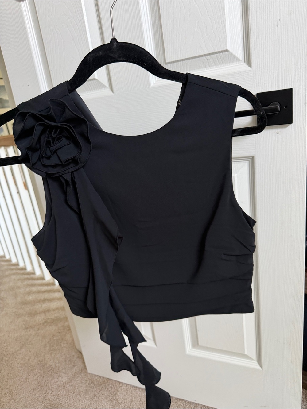 Abercrombie & Fitch Black Sleeveless Rosette Tank